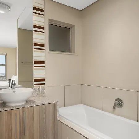 Easy Stay - The Tyrwhitt Rosebank Johannesburg Exterior photo